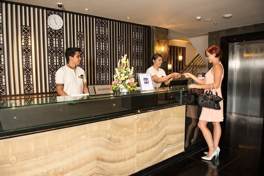 Solaris Hotel Kuta Кута